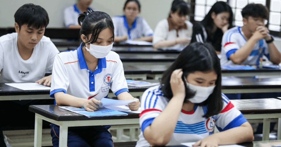 Bỏ xét tuyển sớm trước kỳ thi tốt nghiệp THPT