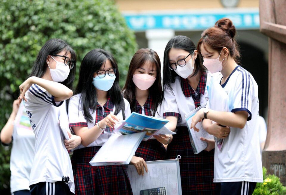 Một số trường bỏ phương thức xét điểm học bạ