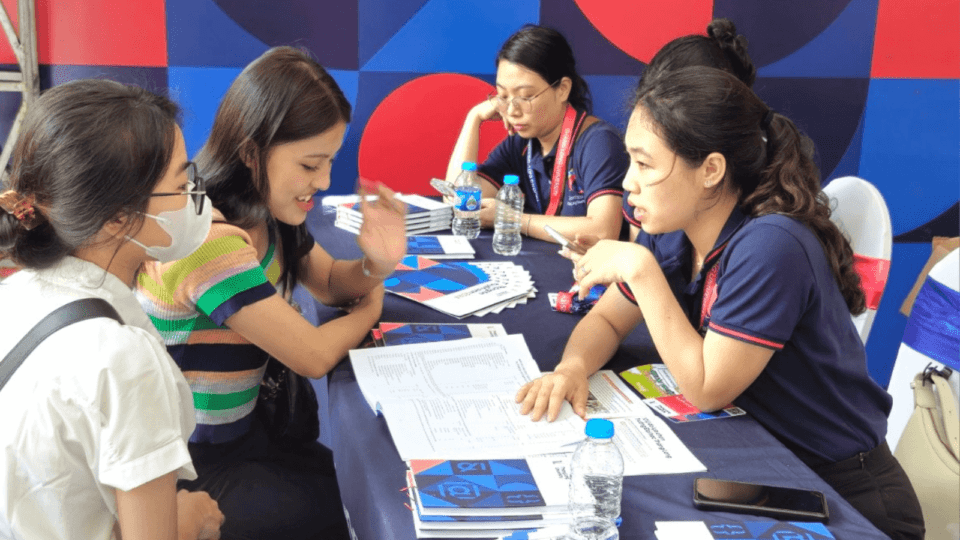 Phương thức xét tuyển khác và tỷ lệ chỉ tiêu