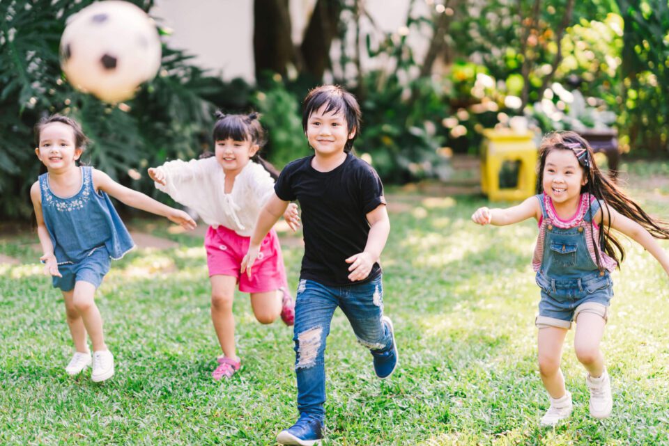 trẻ em cũng có nhu cầu khác nhau về sự quan tâm