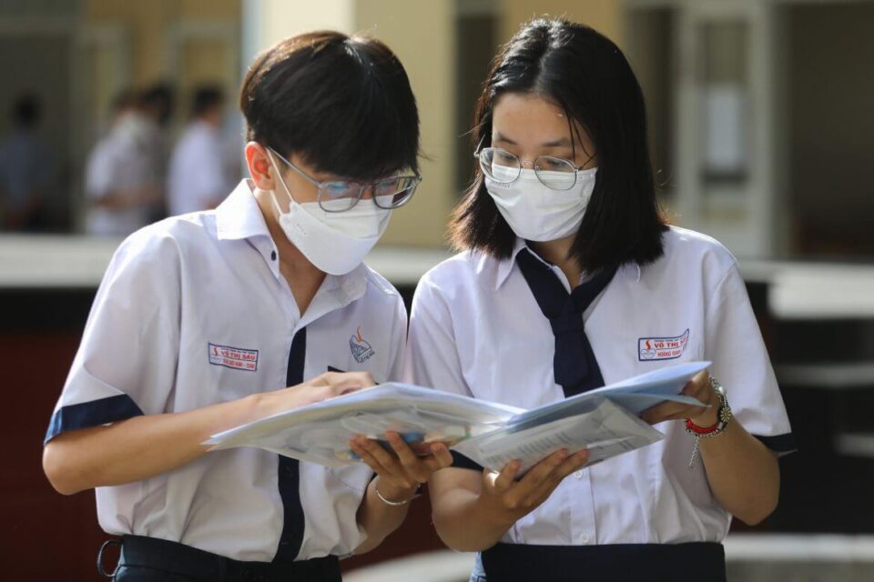 Ôn luyện Kỳ thi Tốt nghiệp THPT Quốc gia